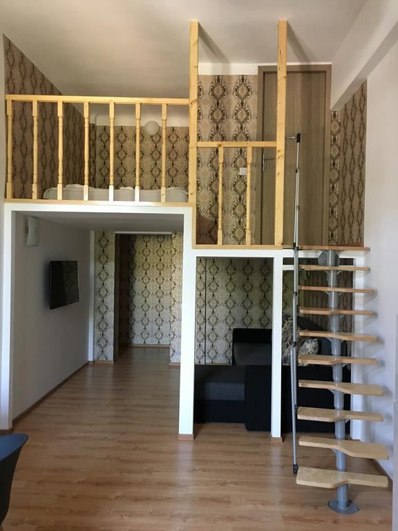 Old Town - Ultra Central Apartment Bucarest Esterno foto